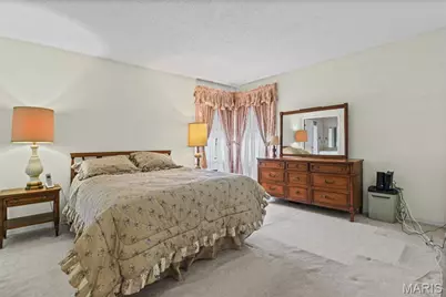 21 Newberry Drive, Saint Peters, MO 63376 - Photo 36
