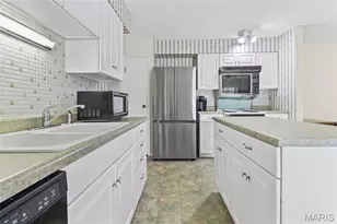 21 Newberry Dr, Saint Peters, MO 63376 - Photo 30