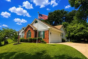 17 Rio Vista Dr, Saint Charles, MO 63303 - Photo 6