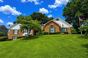 17 Rio Vista Dr, Saint Charles, MO 63303 - Photo 1