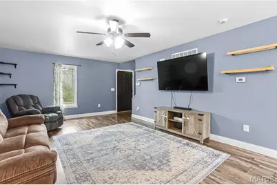 152 Southmoore Drive, Hillsboro, MO 63050 - Photo 6