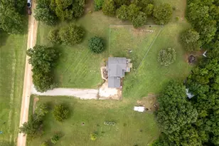 152 Southmoore Dr, Hillsboro, MO 63050 - Photo 2