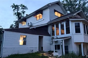 2703 Summit Ave, Overland, MO 63114 - Photo 2