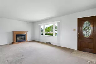 4124 Green Park Rd, Saint Louis, MO 63125 - Photo 4