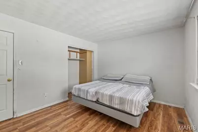 9823 Wil Bes Drive, Saint Louis, MO 63123 - Photo 28