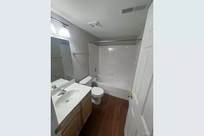 1969 Greenglen Drive #303, Kirkwood, MO 63122 - Photo 8