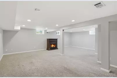 557 N Woodlawn Avenue, Kirkwood, MO 63122 - Photo 20