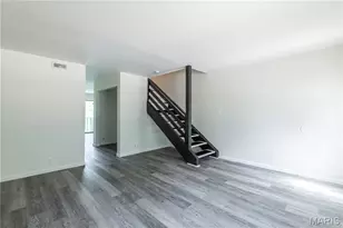 3017 Pembroke Ln, High Ridge, MO 63049 - Photo 2