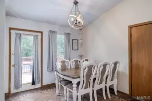 7712 Meadow View Cir, Union, MO 63084 - Photo 8
