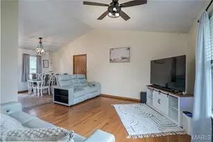 7712 Meadow View Cir, Union, MO 63084 - Photo 4