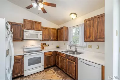 7712 Meadow View Circle, Union, MO 63084 - Photo 10