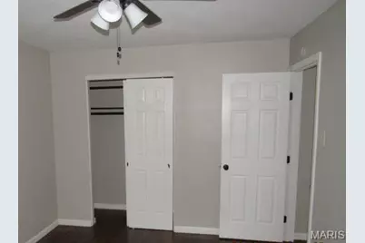 12360 Space Drive, Florissant, MO 63033 - Photo 6