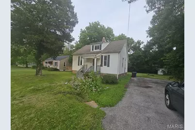366 Suburban Avenue, Saint Louis, MO 63135 - Photo 1