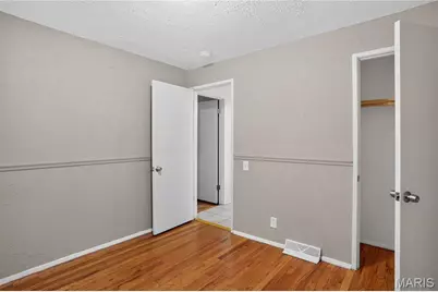 10365 Nashua Drive, Saint Louis, MO 63136 - Photo 12