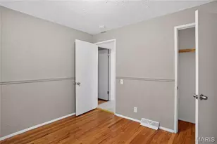 10365 Nashua Dr, Saint Louis, MO 63136 - Photo 12