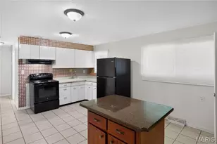 10365 Nashua Dr, Saint Louis, MO 63136 - Photo 6