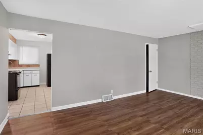 10365 Nashua Drive, Saint Louis, MO 63136 - Photo 4