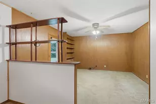 12190 McKelvey Rd, Maryland Heights, MO 63043 - Photo 8
