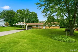 12190 McKelvey Rd, Maryland Heights, MO 63043 - Photo 2