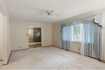 12190 McKelvey Road, Maryland Heights, MO 63043 - Photo 4