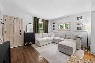 2826 Dunkirk Dr, Saint Louis, MO 63119 - Photo 4