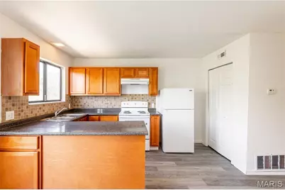 3017 Pembroke Lane #13, High Ridge, MO 63049 - Photo 8