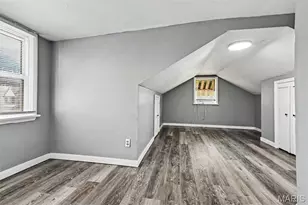 3801 Avondale Ave, Saint Louis, MO 63121 - Photo 12
