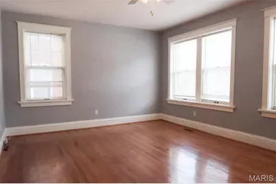 757 Syracuse Avenue #2S, University City, MO 63130 - Photo 2