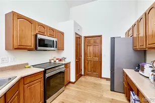 511 Fortress Ct, Saint Charles, MO 63303 - Photo 16