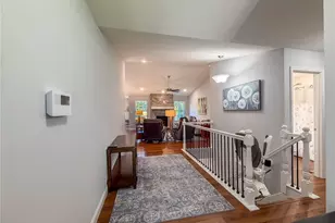 10162 Lake Ridge Dr, Hillsboro, MO 63050 - Photo 16