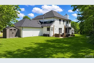 2679 Sunny Meadows Drive, Saint Charles, MO 63303 - Photo 2