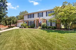 5614 Hillridge Ct, Saint Louis, MO 63128 - Photo 2