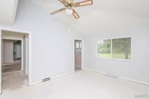4540 Butler Hill Rd, Saint Louis, MO 63128 - Photo 18