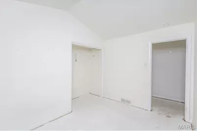 4540 Butler Hill Road, Saint Louis, MO 63128 - Photo 20