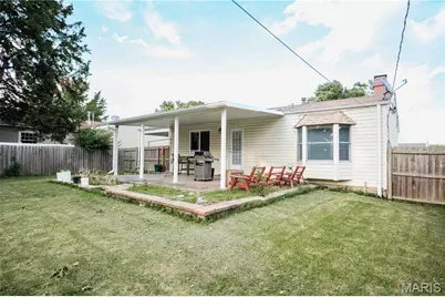 2845 Sugar Tree Lane, Maryland Heights, MO 63043 - Photo 8