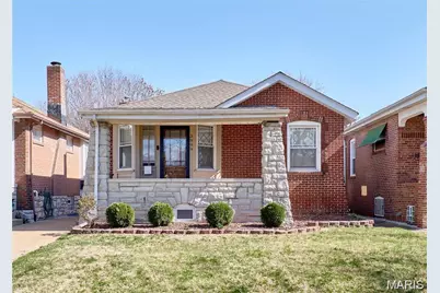 3999 Dover Place, Saint Louis, MO 63116 - Photo 1