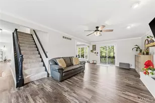 309 Hideaway Hl, Eureka, MO 63025 - Photo 2