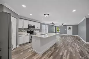 799 Rockshire Dr, Herculaneum, MO 63048 - Photo 4