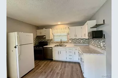 2700 Hereford Street, Saint Louis, MO 63139 - Photo 12