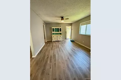 2700 Hereford Street, Saint Louis, MO 63139 - Photo 14