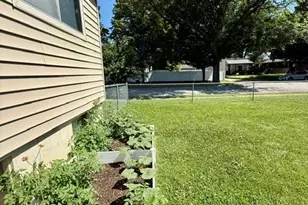 2700 Hereford St, Saint Louis, MO 63139 - Photo 4