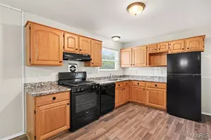 1105 5th Plaza, Florissant, MO 63031 - Photo 4