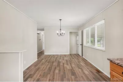 1105 5th Plaza, Florissant, MO 63031 - Photo 6