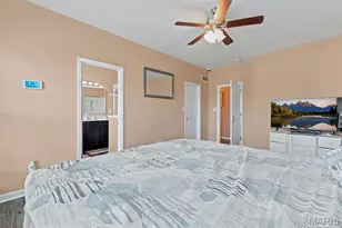 696 Springfield Dr, Wentzville, MO 63385 - Photo 14