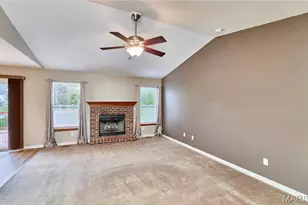 139 Cuivre River Dr, Troy, MO 63379 - Photo 4