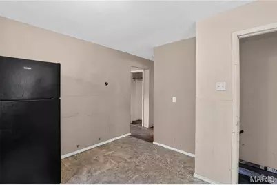 7477 Halpin Drive, Saint Louis, MO 63135 - Photo 8