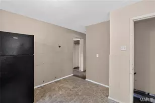 7477 Halpin Dr, Saint Louis, MO 63135 - Photo 8