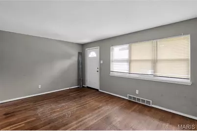 7477 Halpin Drive, Saint Louis, MO 63135 - Photo 4