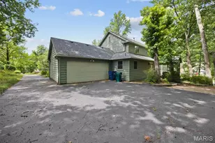 12819 Huntercreek Rd, Des Peres, MO 63131 - Photo 44