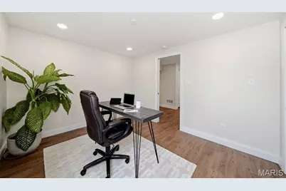6980 Tholozan Avenue, Saint Louis, MO 63109 - Photo 38